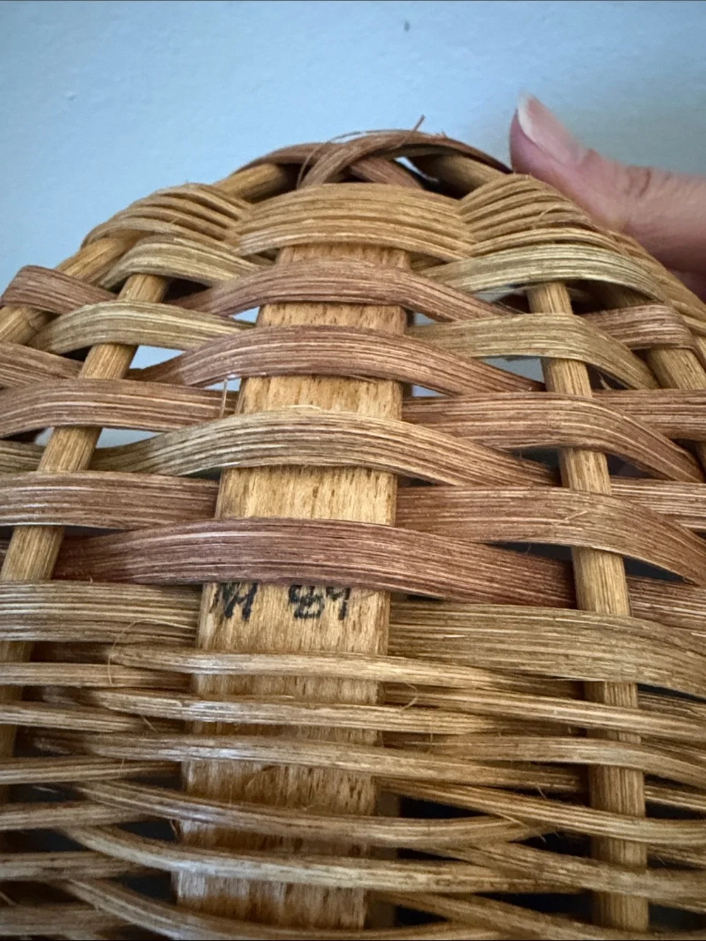 Vintage Round Bottom Woven Wicker Basket with Wooden Handle